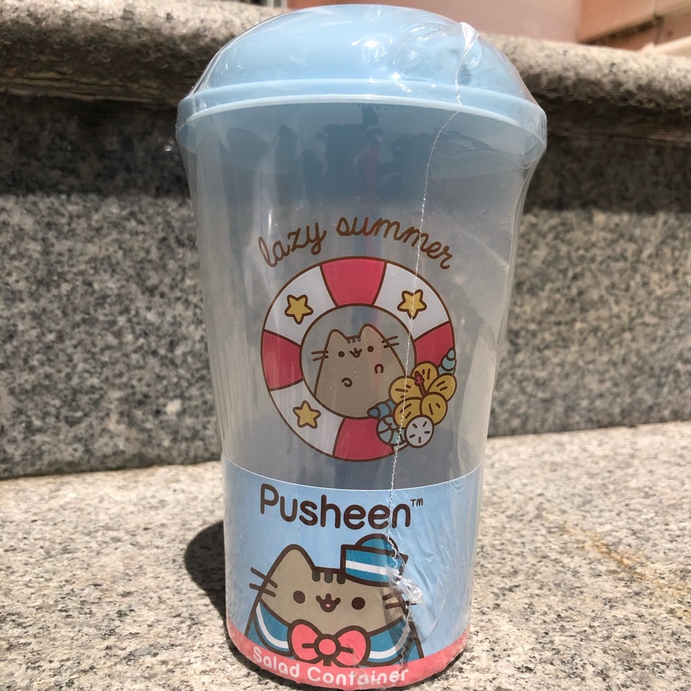 Summer ‘19 Pusheen Salad Cup/Container